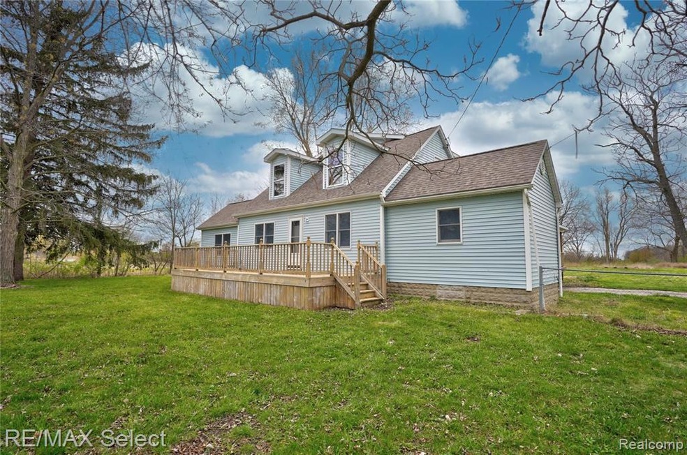 7209 E Richfield Road 01.jpg