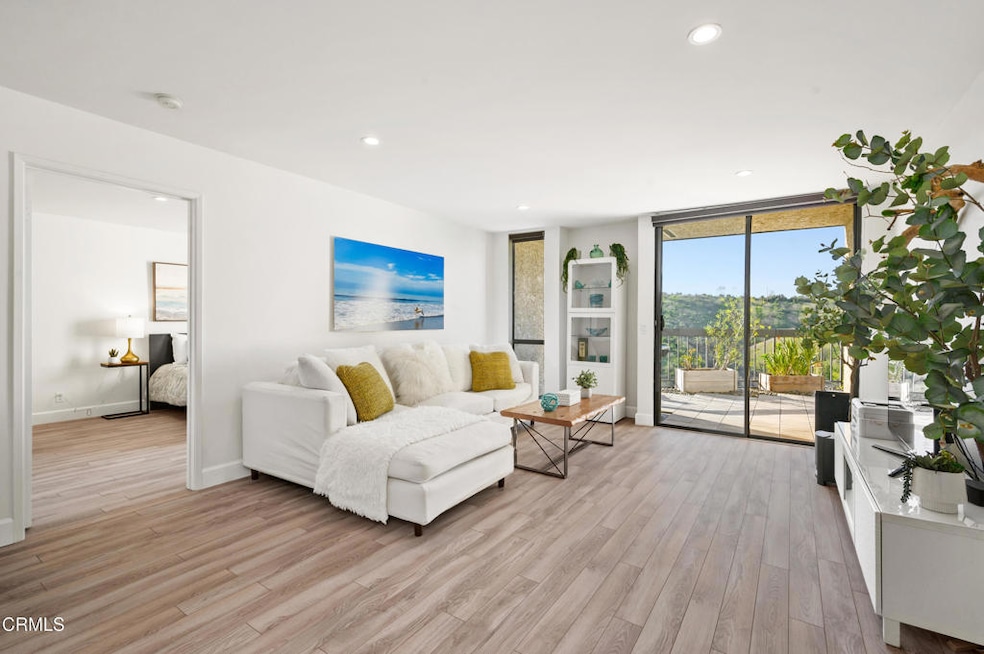 4239 Via Arbolada _104-13