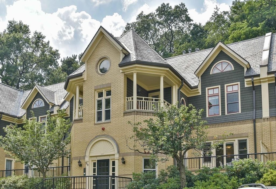 89 Glen Rd unit 7, Brookline, MA 02445 - photo 1