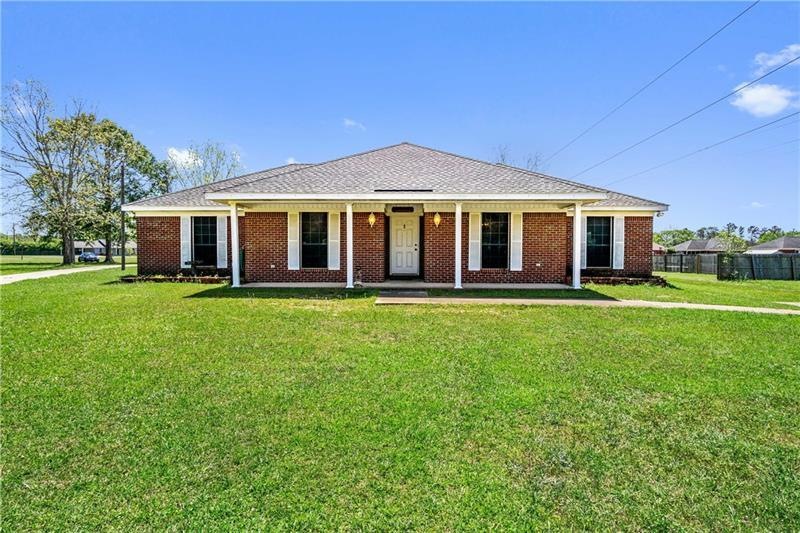 9315 Talking Leaves Ln, Mobile, AL 36695 - photo 1