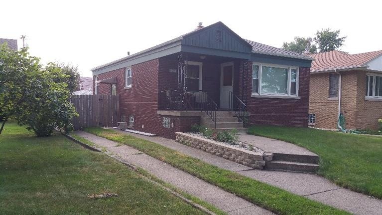 2148 Lake Ave, Whiting, IN 46394 - photo 1