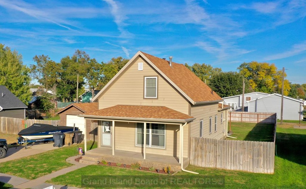 105 May Ave, Gibbon, NE 68840 MLS 20231978