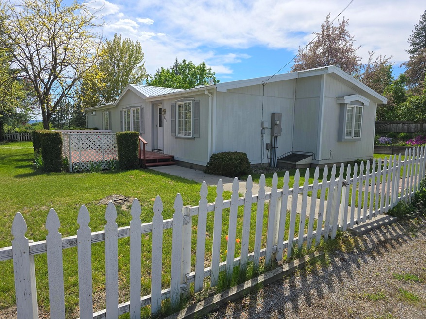 603 N Bernard St, Chewelah, WA 99109 - photo 1