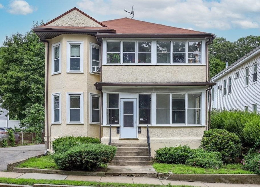 113 Elliot St unit 115, Newton Highlands, MA 02461 - photo 1