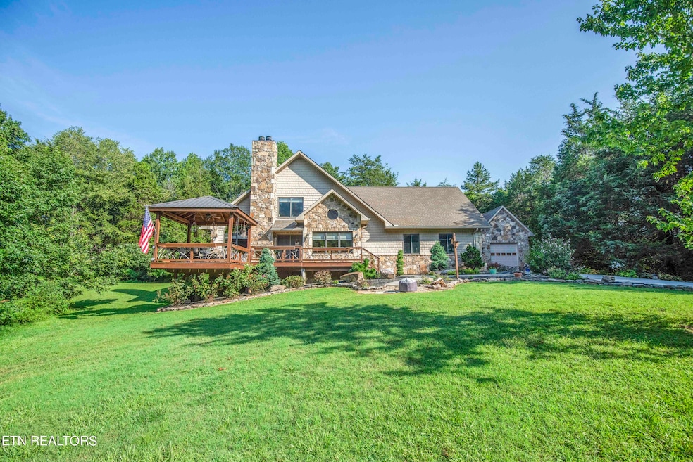 572 Lewis Ln, Blaine, TN 37709 - photo 1