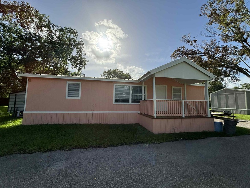 19905 Hastings Cir unit 19, Alvin, TX 77511 - photo 1