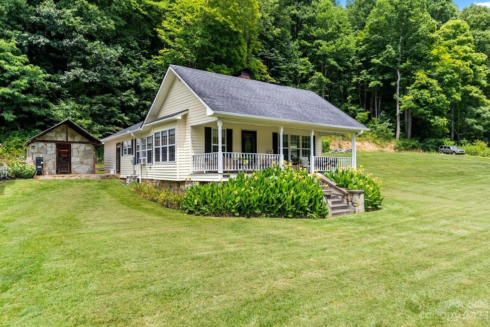 3472 Bald Mountain Rd, Burnsville, NC 28714 - photo 1