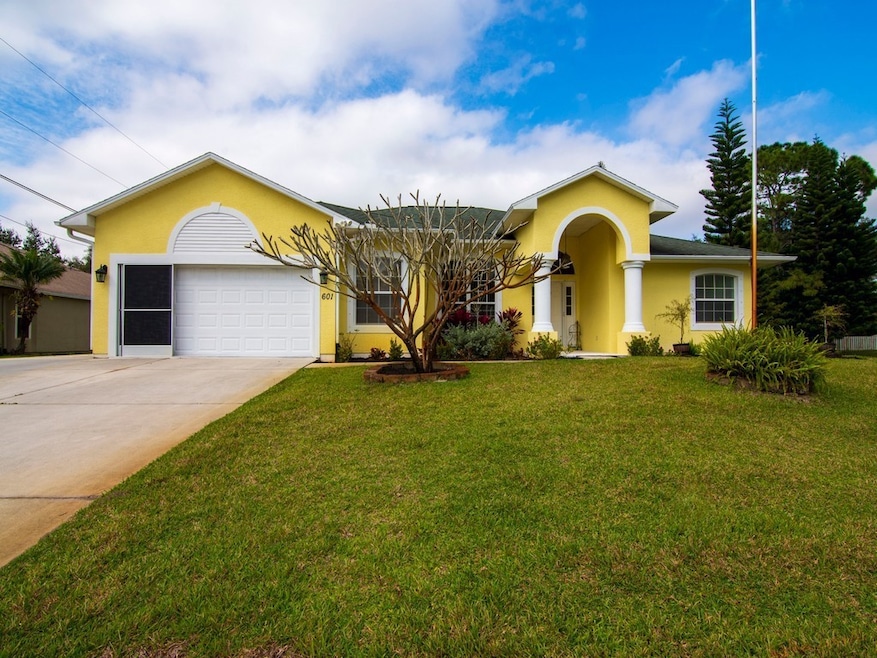 Sold $420,000 • Co-Listing Agent