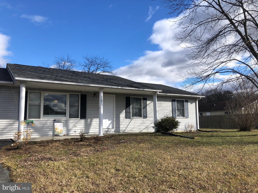 328 Hackberry Dr, Stephens City, VA 22655 - photo 1