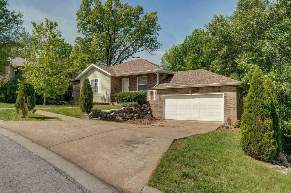 230 Shady Acres Cir-1