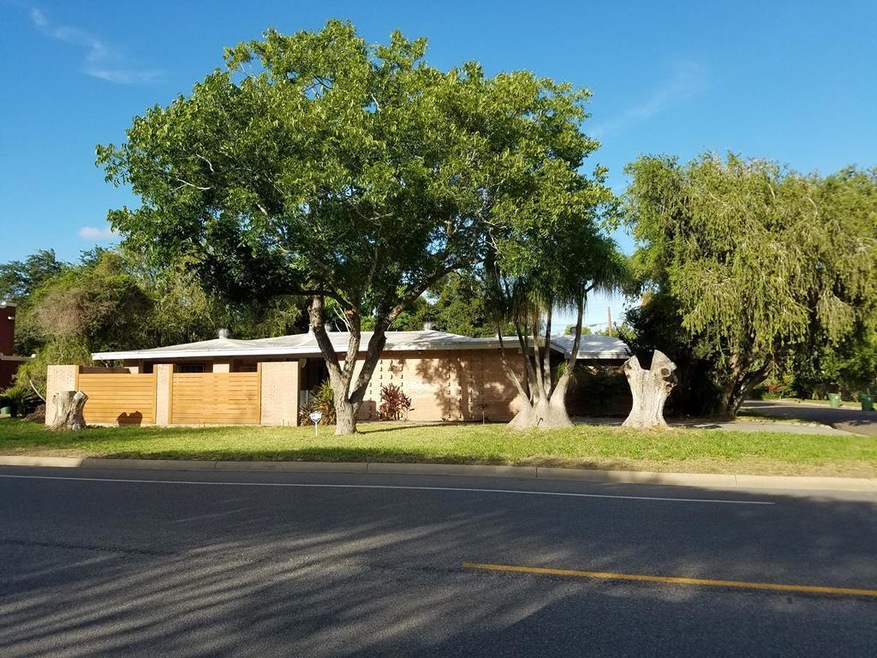 1007 S Texas Blvd, Weslaco, TX 78596 - photo 1