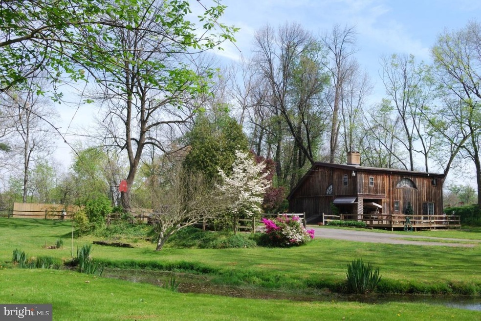 4311 Marietta Ave, Columbia, PA 17512 - photo 1