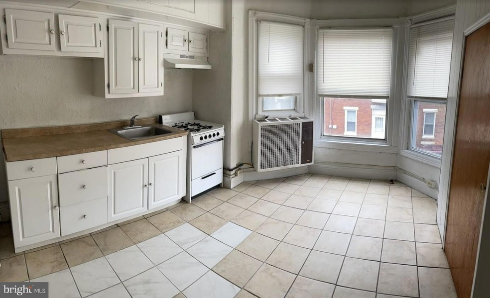 5126 Race St unit 2R, Philadelphia, PA 19139 - photo 1