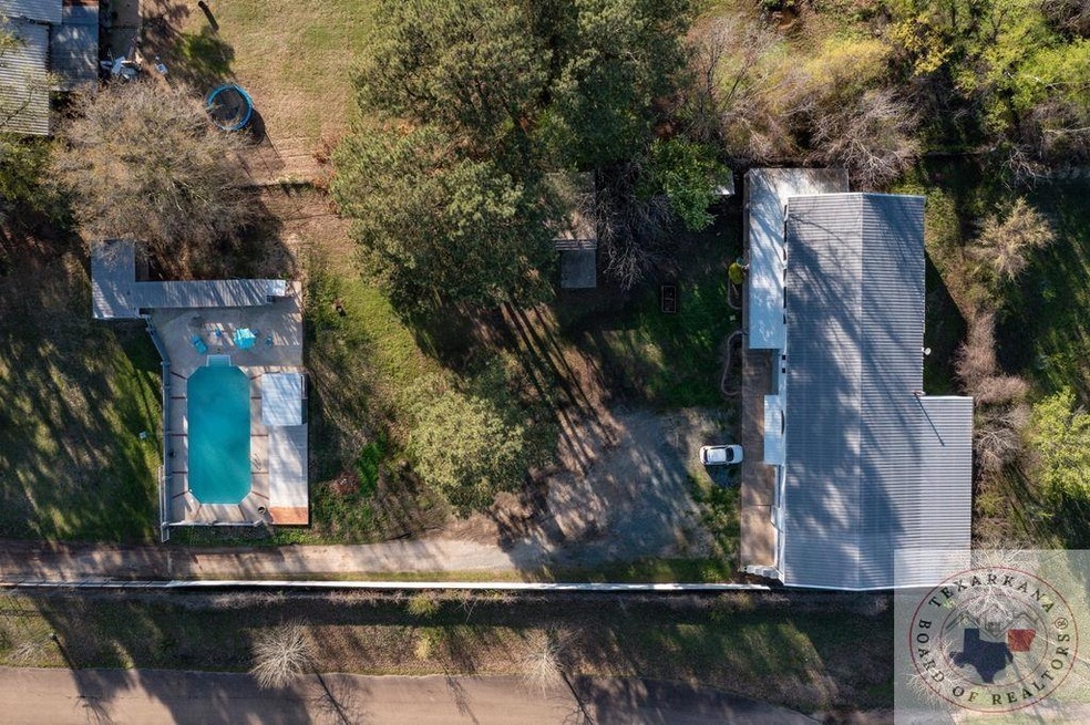 1635 Myrtle Springs Rd, Texarkana, TX 75503 - photo 1