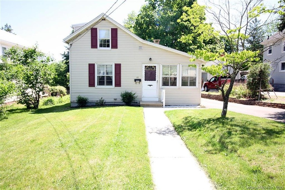 Front Yard 66 Ridge Road, Middletown