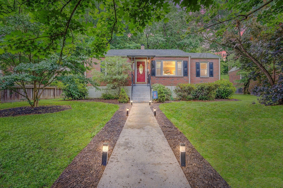 1920 Carlton Road SW