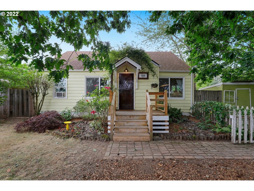 918 N Villa Rd, Newberg, OR 97132 - photo 1