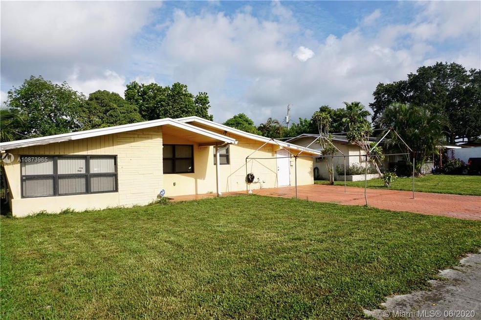 2654 Oleander Dr, Miramar, FL 33023 - photo 1