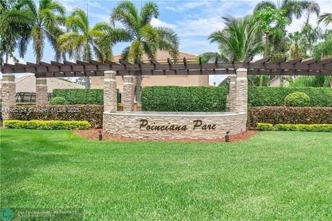 271 Aspen Way unit 271, Davie, FL 33325 - photo 1