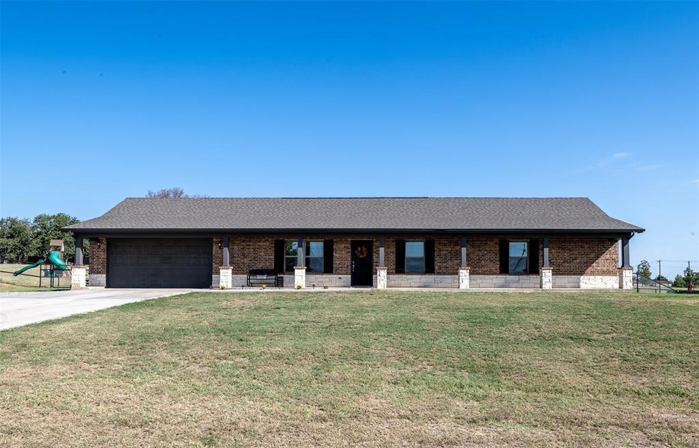 106 Stella Ln, Springtown, TX 76082 - photo 1