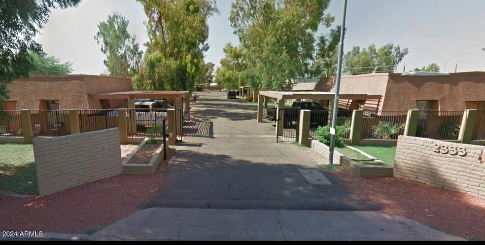 2333 W Glenrosa Ave GENERIC