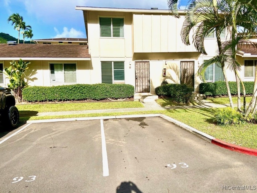2 assigned parking right in front of the entrance