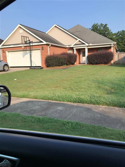 102 Amber Dr, Byron, GA 31008 - photo 1