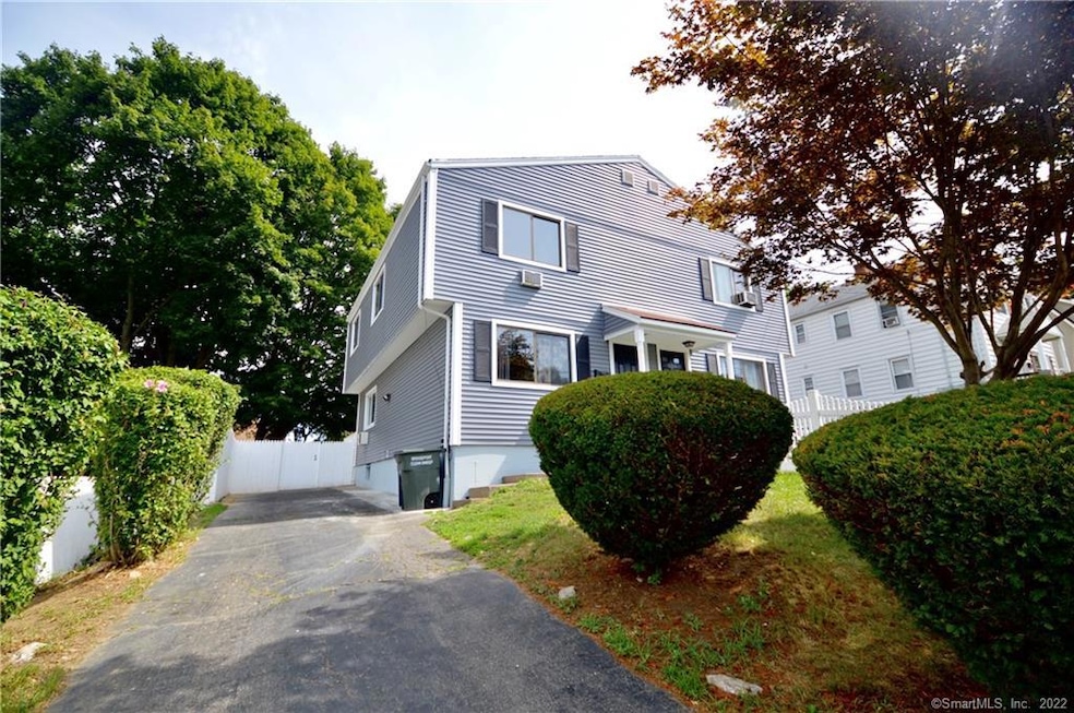 252 Trumbull Ave, Bridgeport, CT 06606 - photo 1