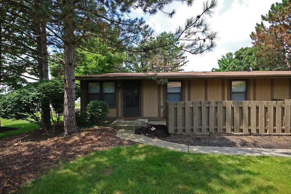 5839 Red Apple Ridge (3)