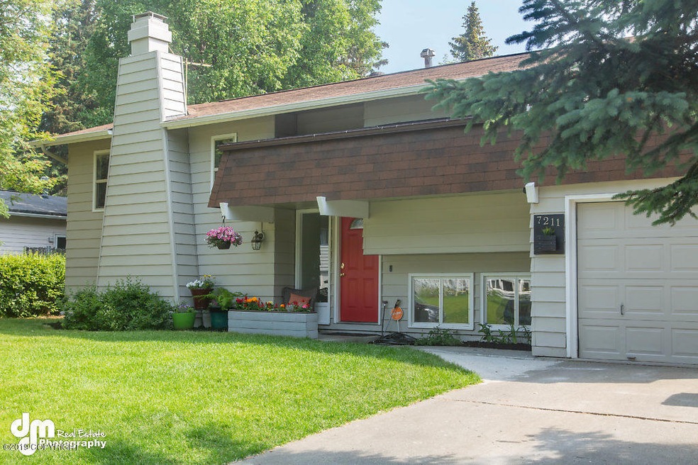 7211 Foothill Dr, Anchorage, AK 99504 - photo 1
