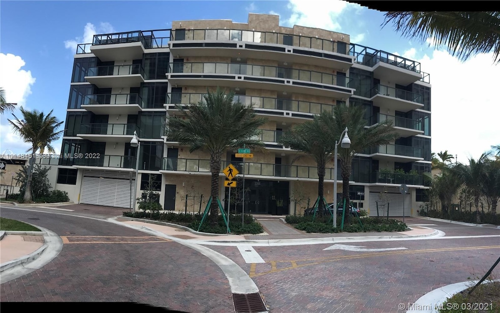 Sold $2,350,000 • Co-Listing Agent