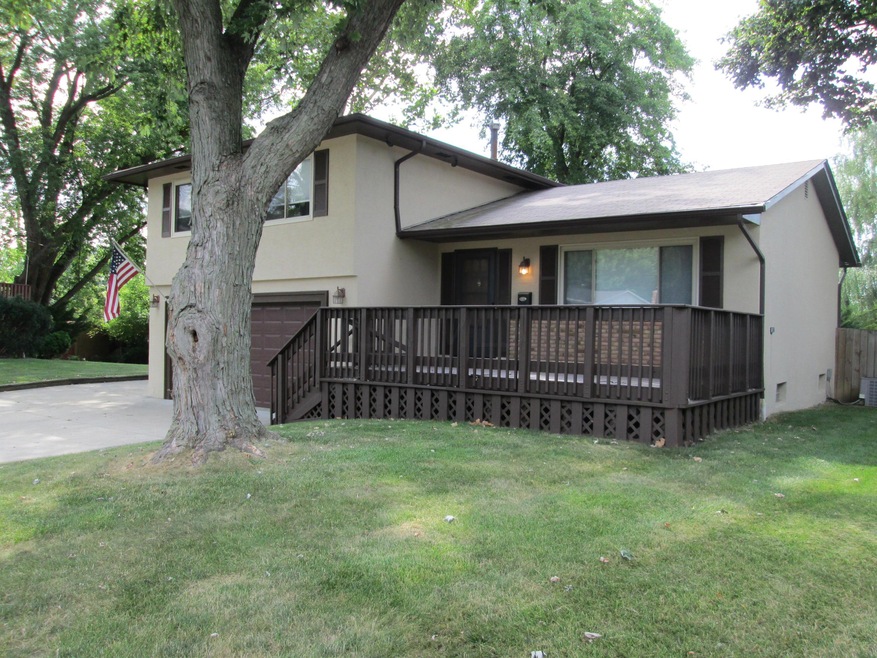 5421 Vinewood Ct, Columbus, OH 43229 - photo 1