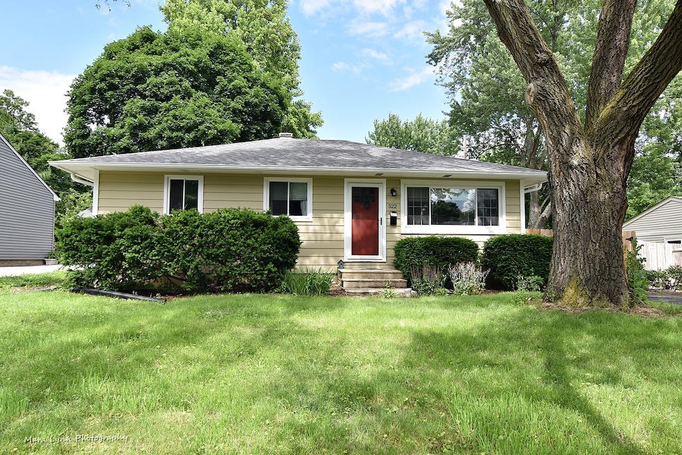 Fresh exterior paint and new roof!