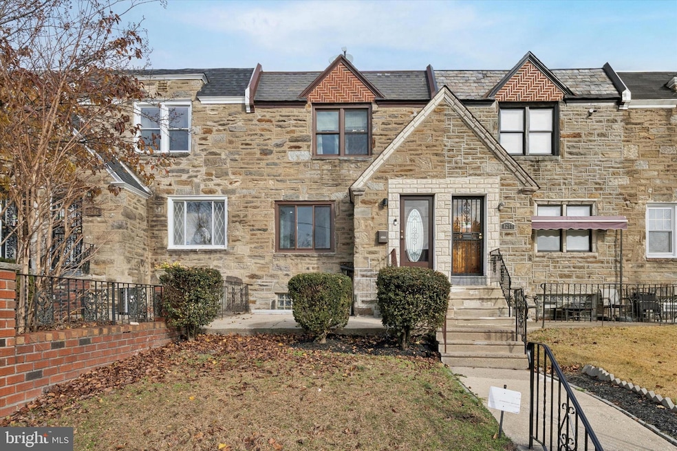 For Sale $315,000 • Co-Listing Agent