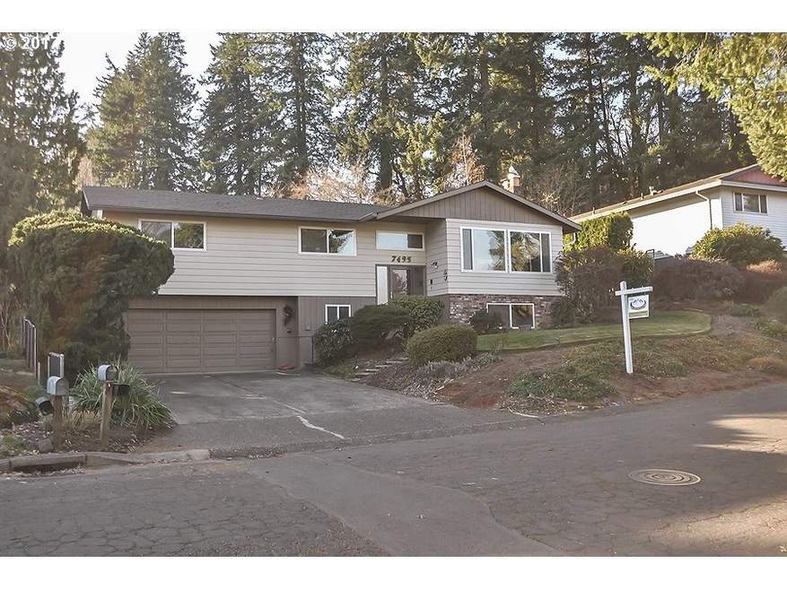 7495 Cason Cir, Gladstone, OR 97027 - photo 1