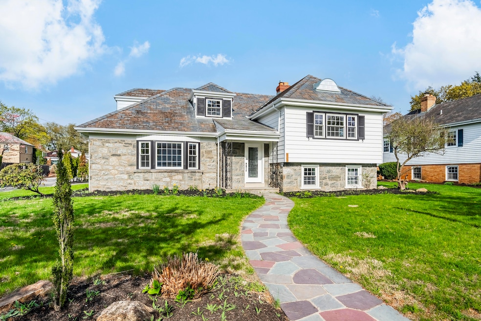 525NMain_aExterior