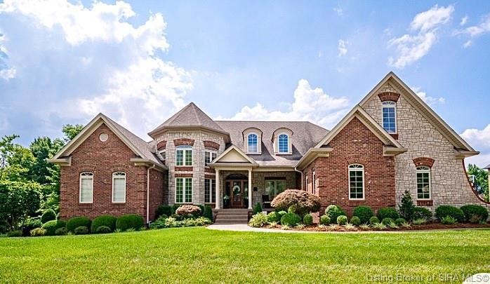 Estate Section. Selling 2 LOTS. Front elevation Pr