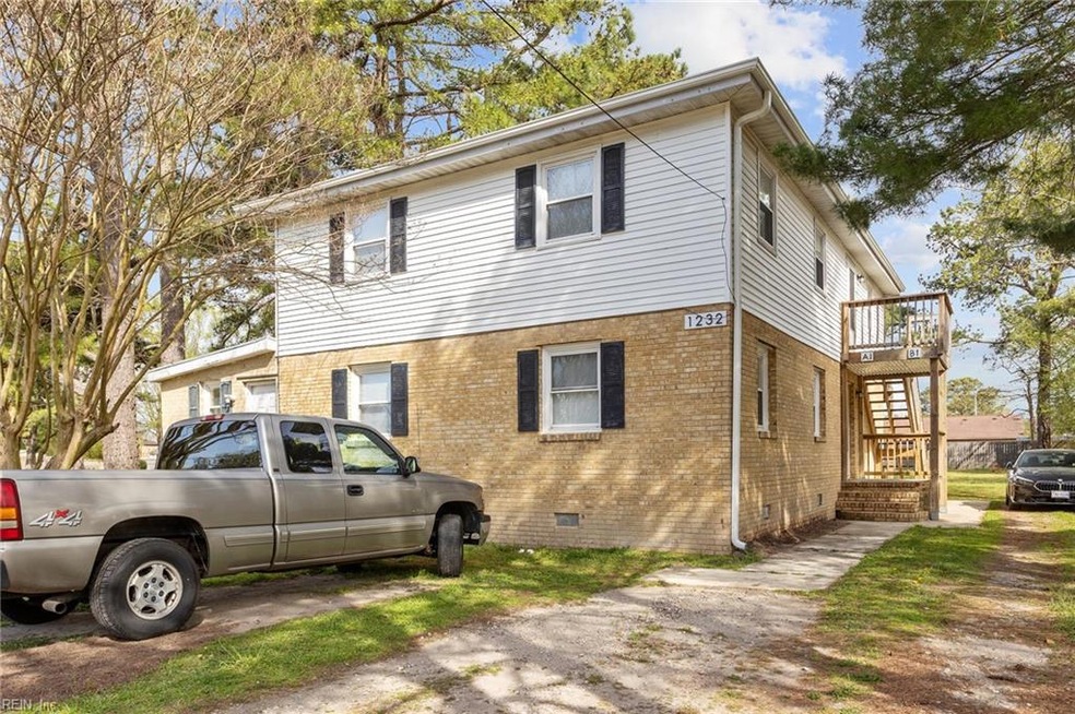 Large Circular Driveway in Front