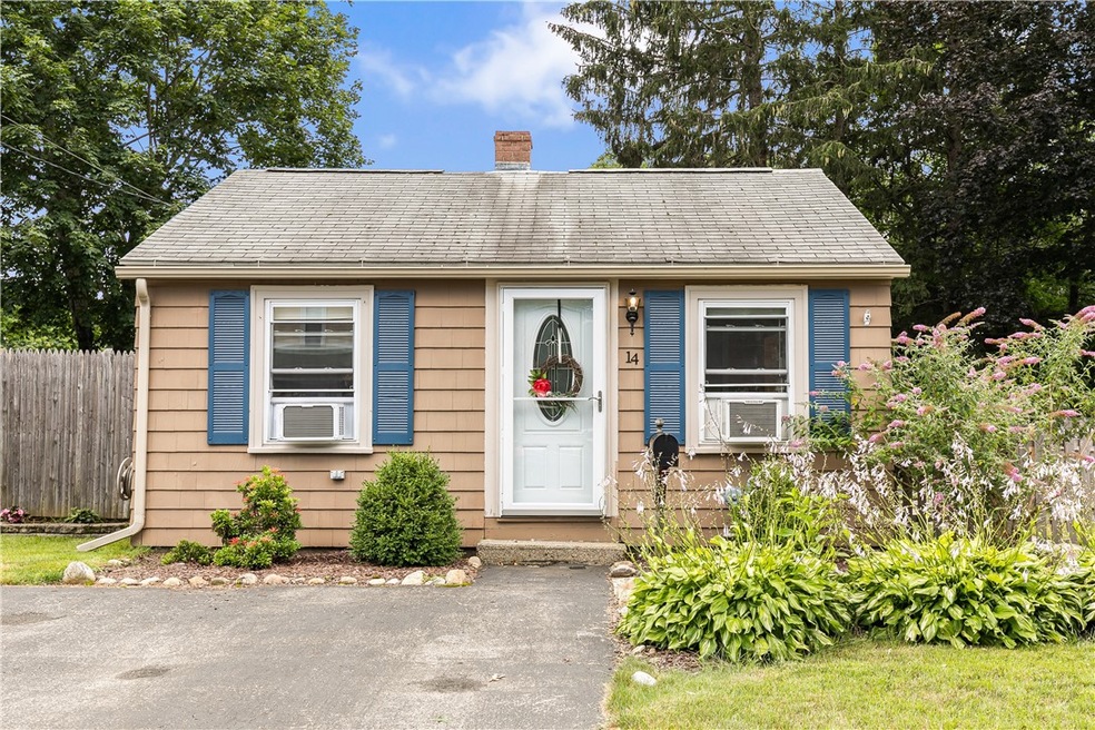 14 Minoru St, Smithfield, RI 02917 - photo 1