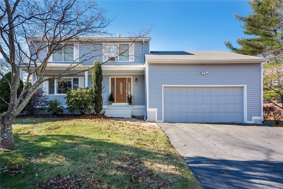 171 Posnegansett Ave, Warwick, RI 02888 - photo 1