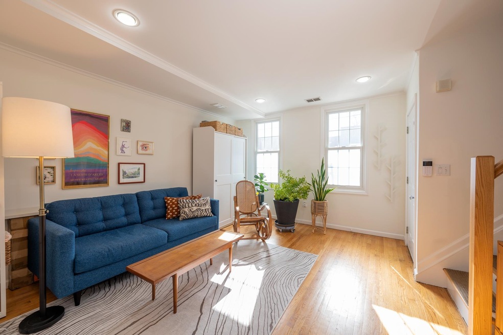 176 Webster Ave unit 1, Jersey City, NJ 07307 - photo 1