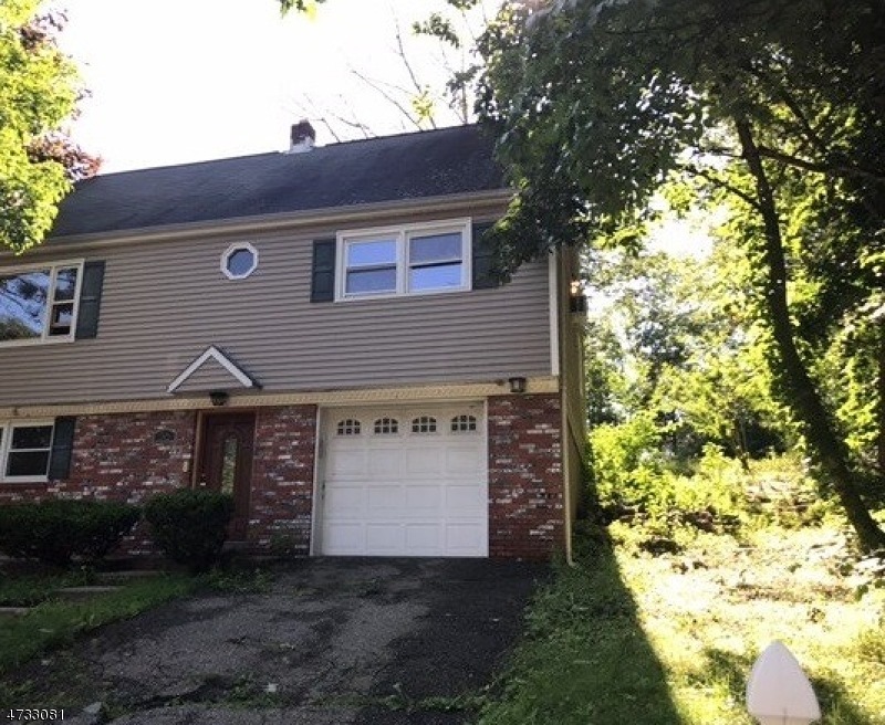 36 Edgewood Rd, Ringwood, NJ 07456 - photo 1