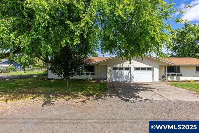 36046 Riverside Dr SW, Albany, OR 97321 - photo 1
