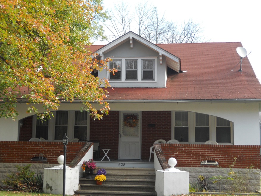 575 Oak St, Stroudsburg, PA 18360 - photo 1