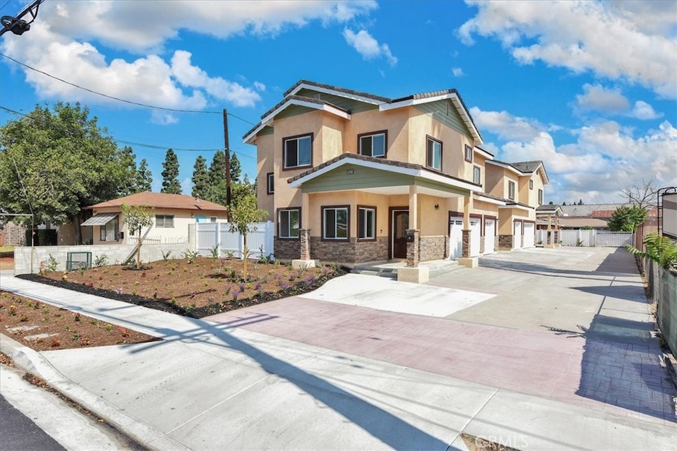 9561 Ramona St, Bellflower, CA 90706 - photo 1