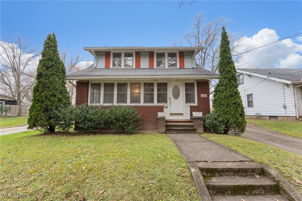 224 Shadyside Ct, Alliance, OH 44601 - photo 1