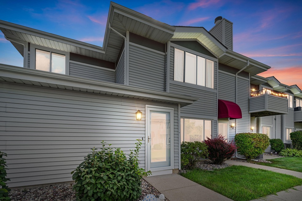 6631 Mariner Dr, Mount Pleasant, WI 53406 - photo 1