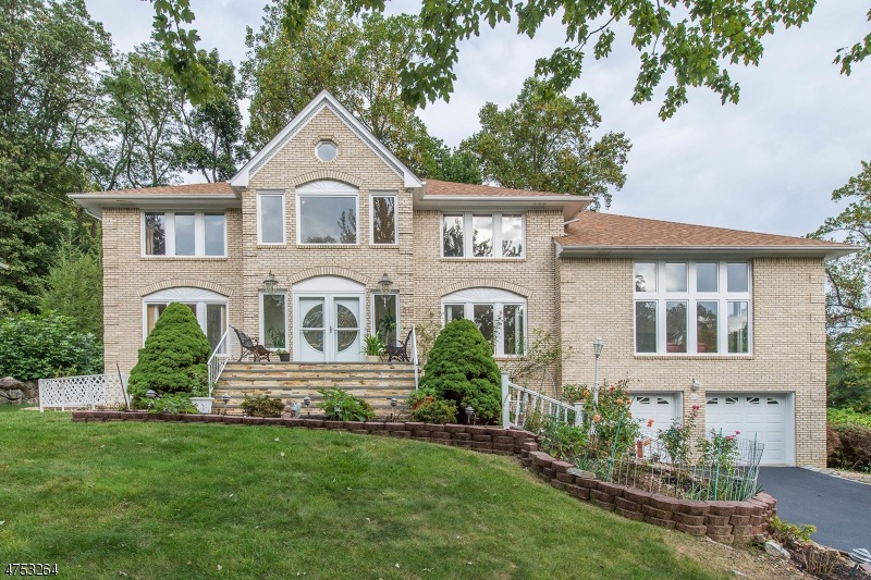 31 Meadow Bluff Rd, Morris Plains, NJ 07950 - photo 1