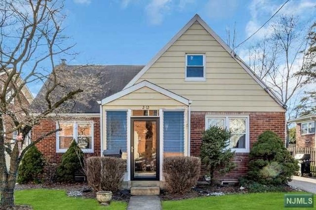 2-12 Lyncrest Ave unit 1X, Fair Lawn, NJ 07410 - photo 1