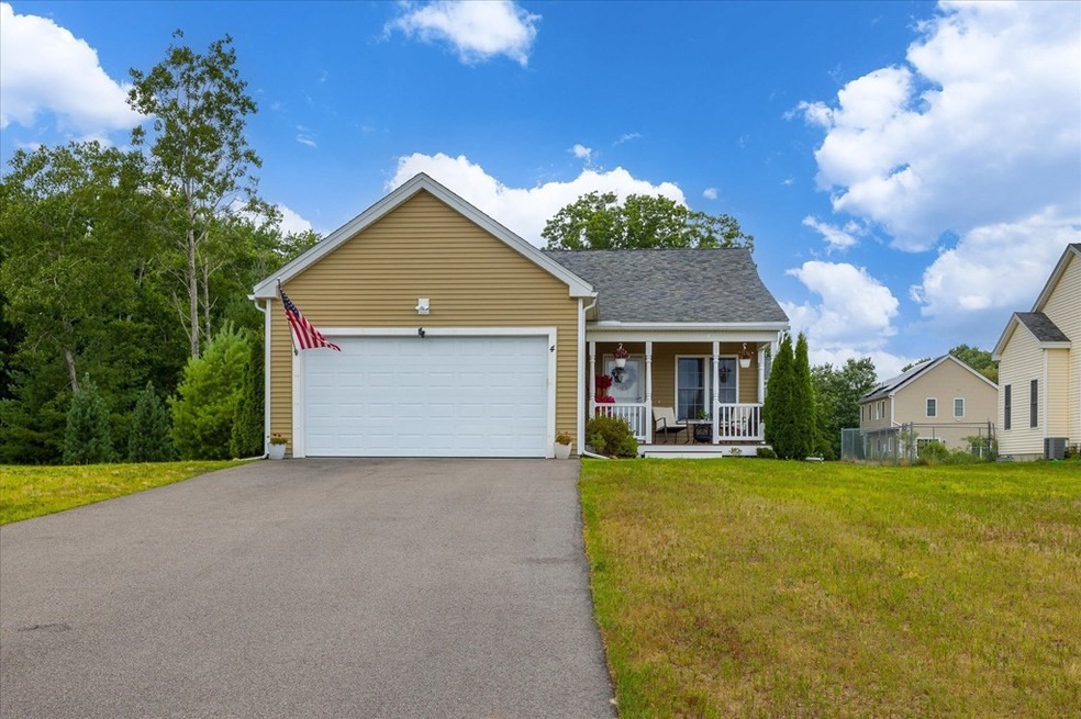 4 Candlelight Ln, Bellingham, MA 02019 - photo 1